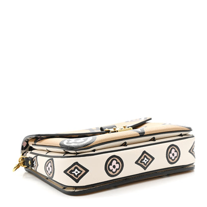 Louis Vuitton Monogram Giant Wild At Heart Pochette Metis Arizona 4 of 10