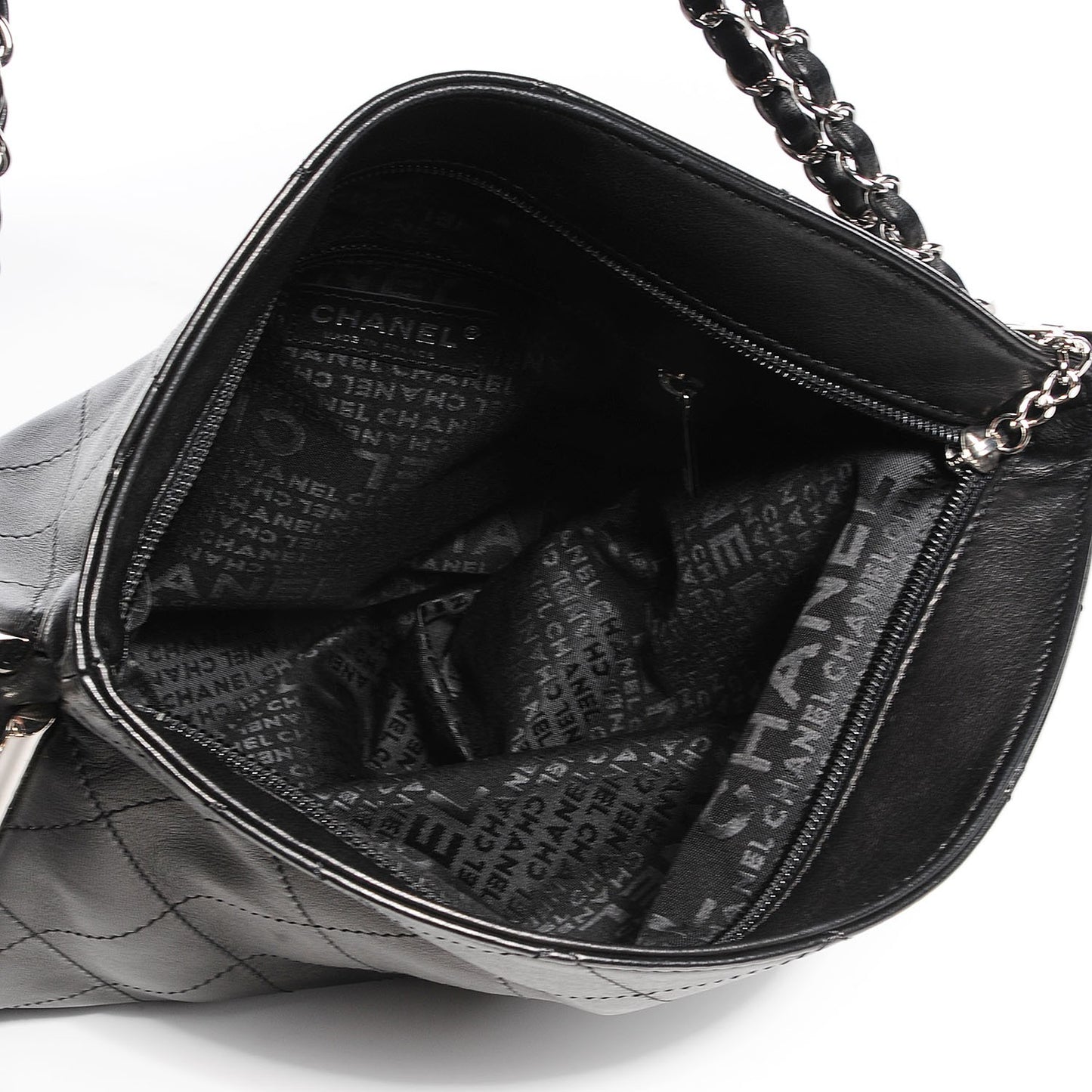 Lambskin Medium Ultimate Soft Tote Black