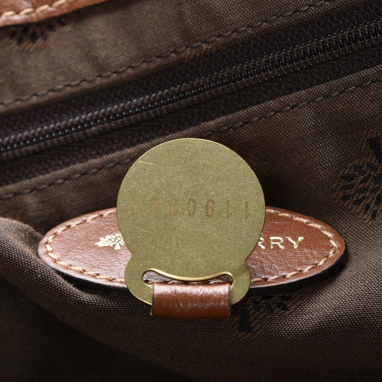 Soft Buffalo Oversized Alexa Oak