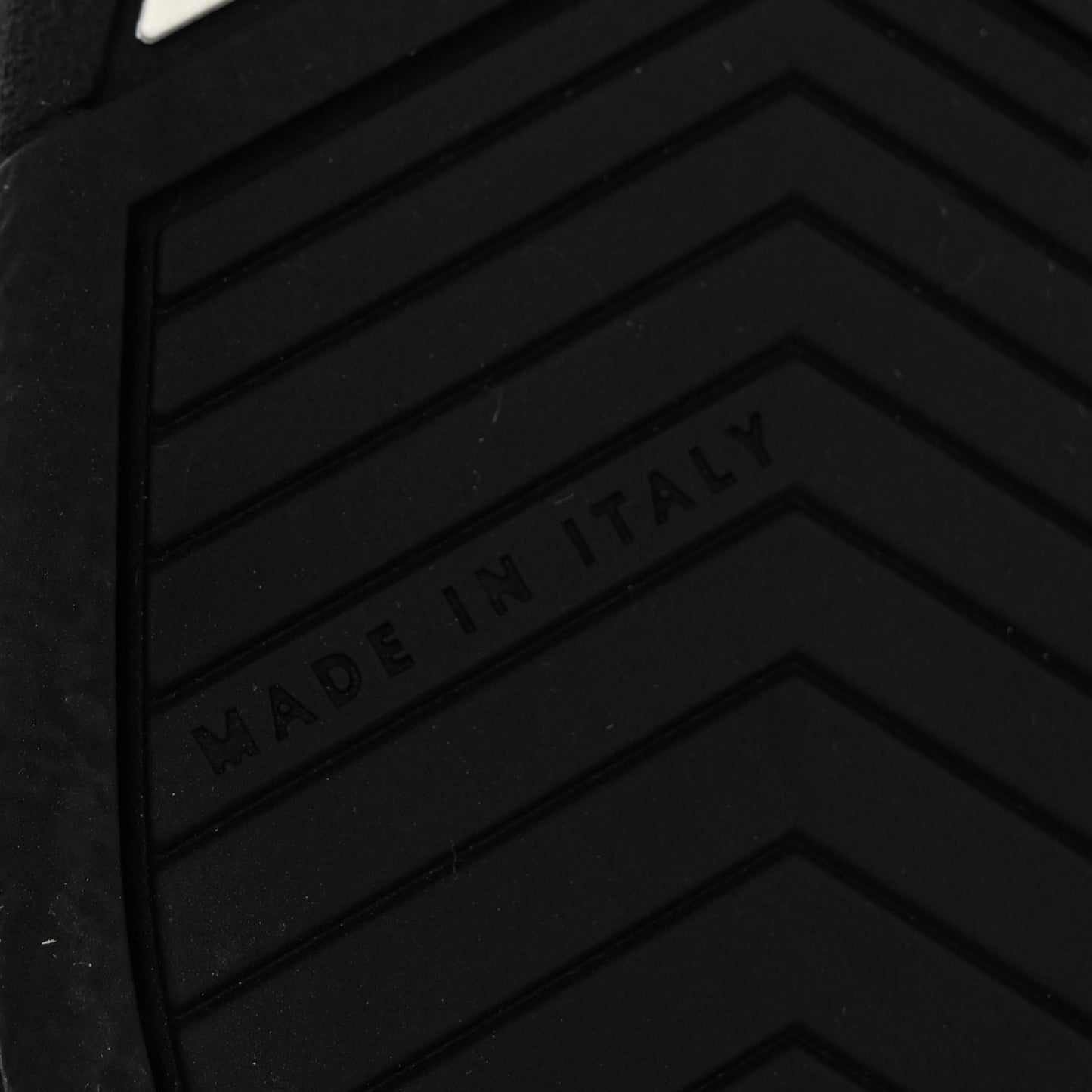 Calfskin Suede Logo Sneakers 36.5 Black