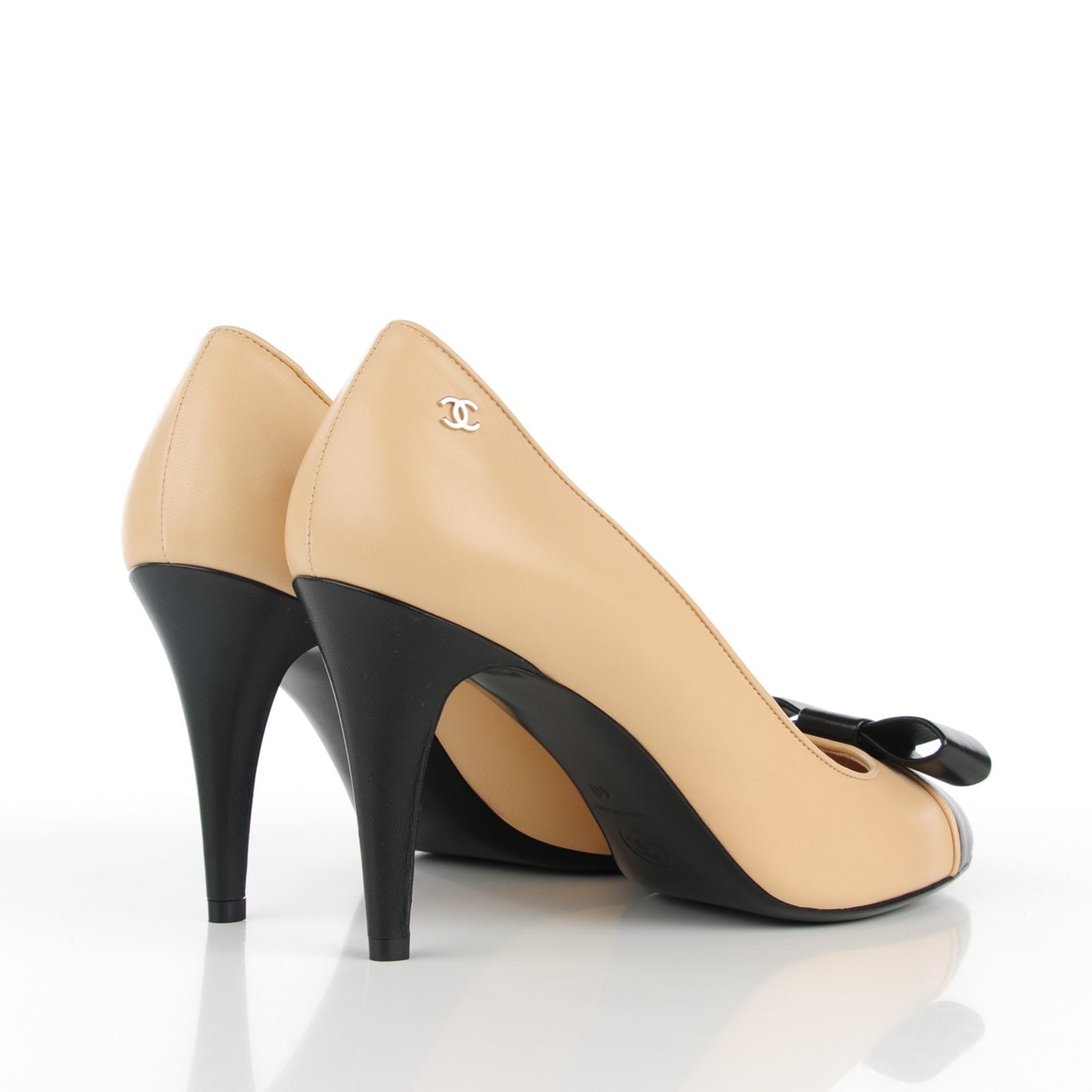 Lambskin Cap Toe Bow Pumps 40 Beige Black