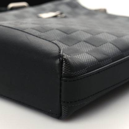 Louis Vuitton Damier Infini Discovery Messenger BB Onyx 8 of 8