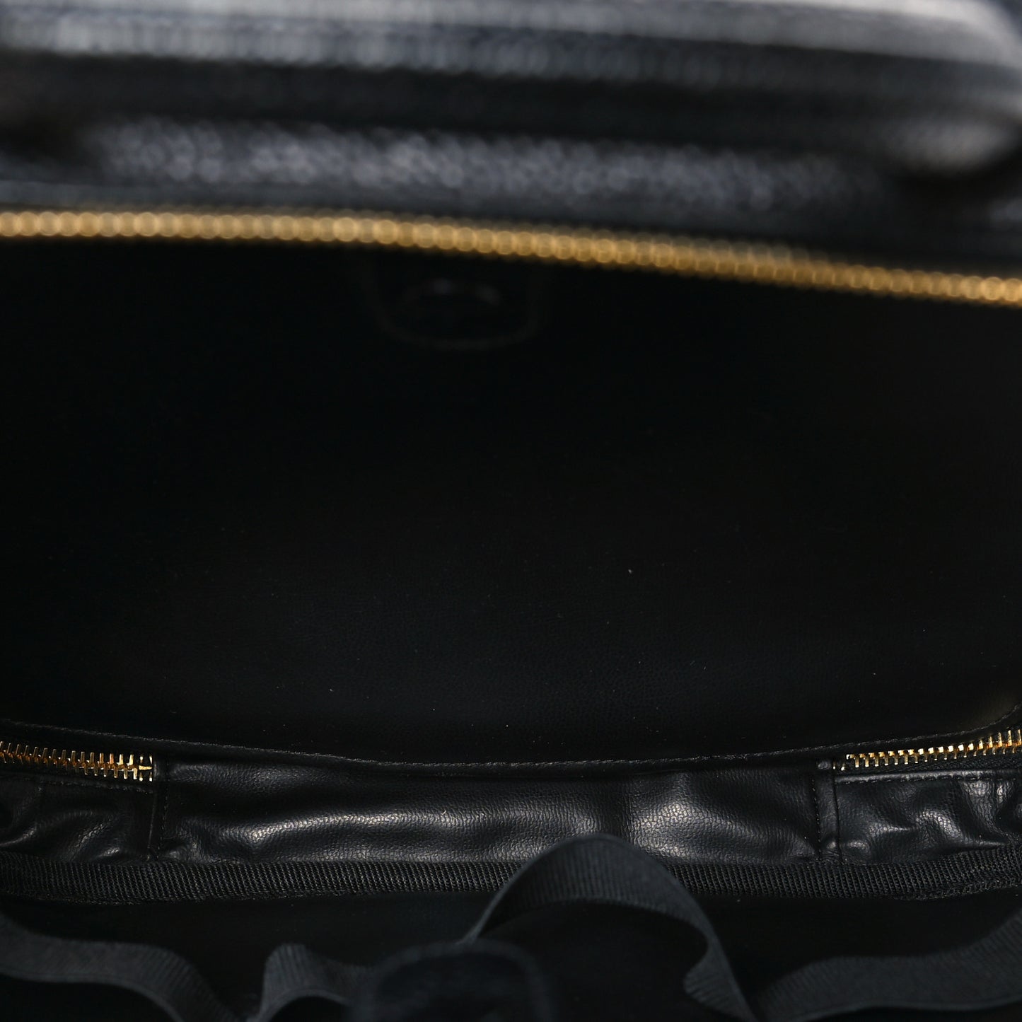 Caviar Timeless CC Vanity Case Black