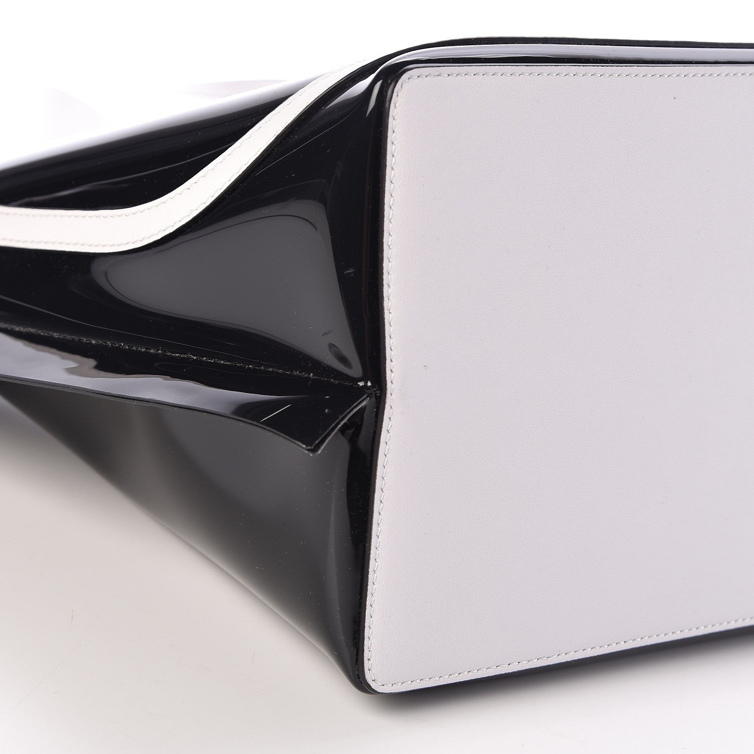 Valentino Garavani Patent Escape Tote Black White 9 of 10