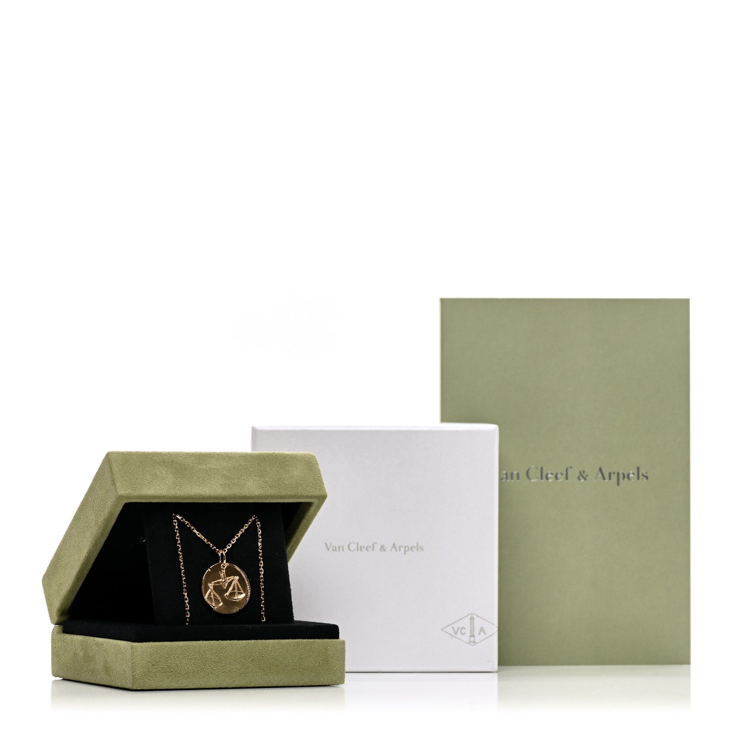 18K Yellow Gold Zodiac Libra Pendant Necklace