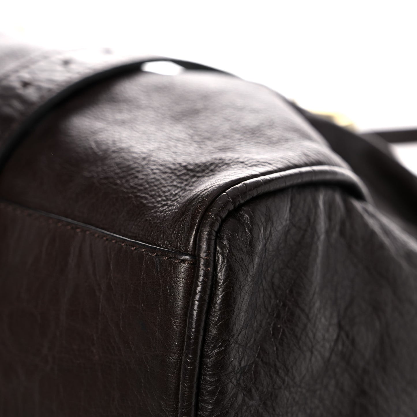 Soft Buffalo Oversized Alexa Chocolate