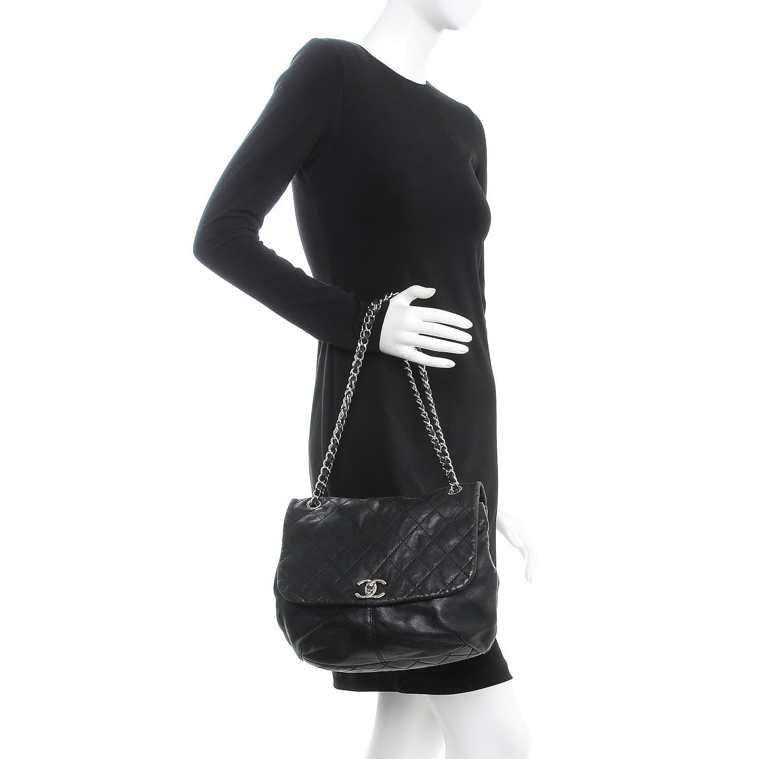 Chanel Shiny Lambskin Quilted Medium Trianon Messenger Flap Black 3 of 16