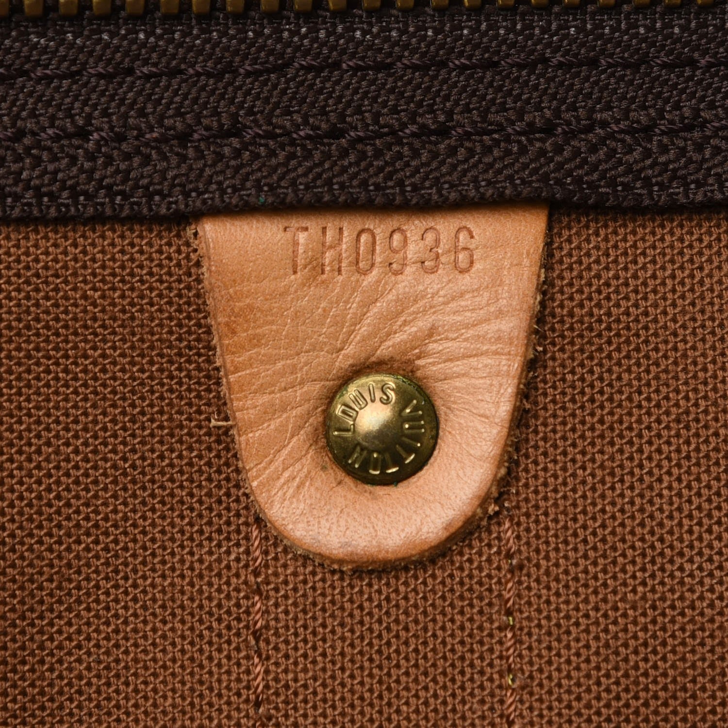 Louis Vuitton Monogram Keepall Bandouliere 55 7 of 12