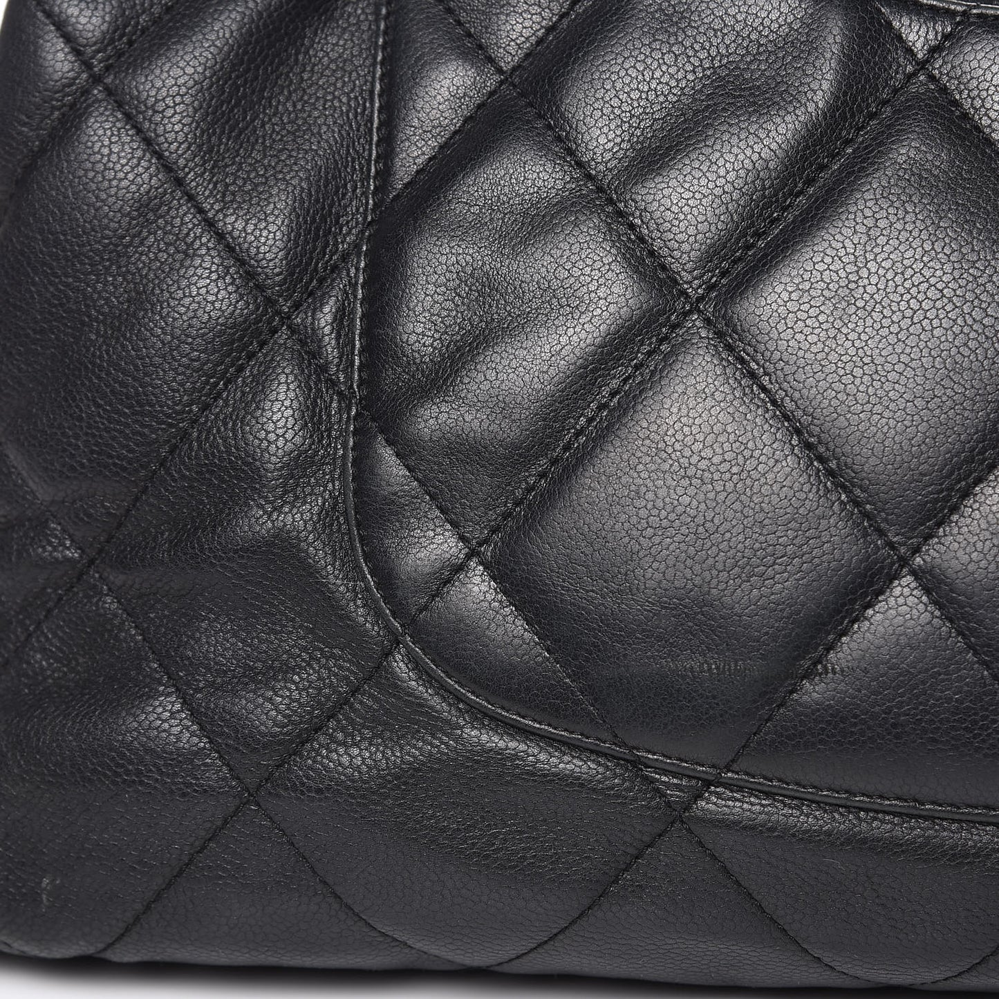 Soft Caviar Quilted Large Timeless Tote Black