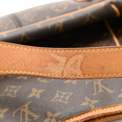 Louis Vuitton Monogram Galliera PM 13 of 21