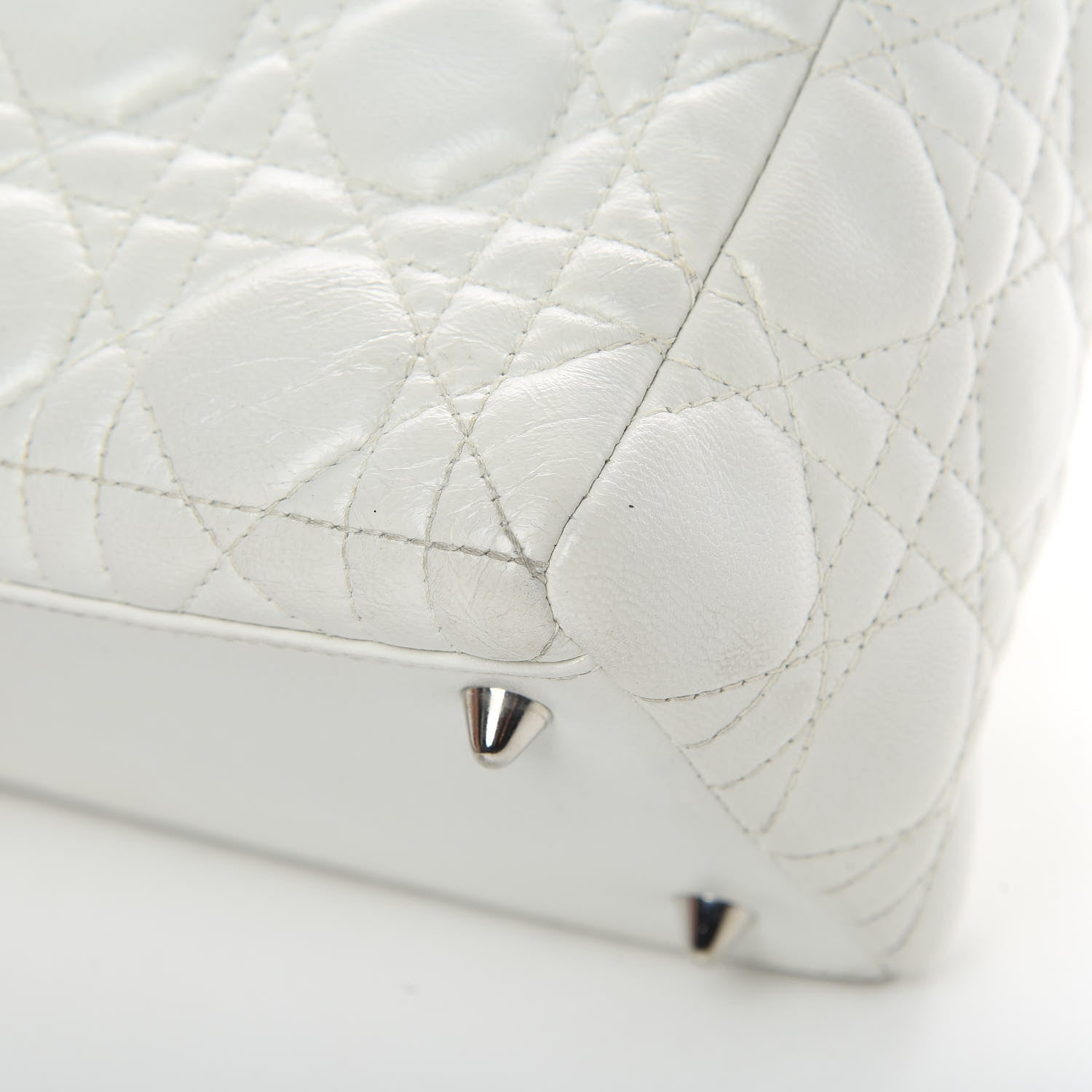 Christian Dior Lambskin Cannage Medium Lady Dior White 11 of 16