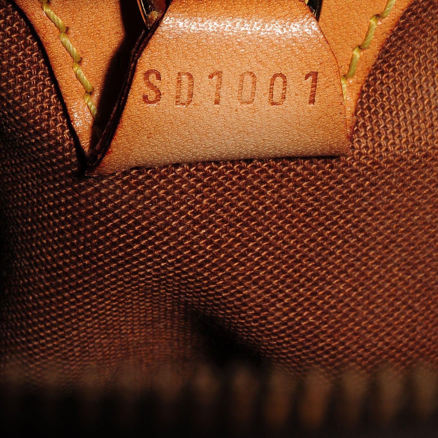 Louis Vuitton Monogram Ellipse PM 8 of 8
