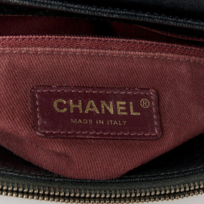 Chanel Shiny Calfskin Goatskin Quilted Medium Coco Curve Messenger Flap Black 6 of 12