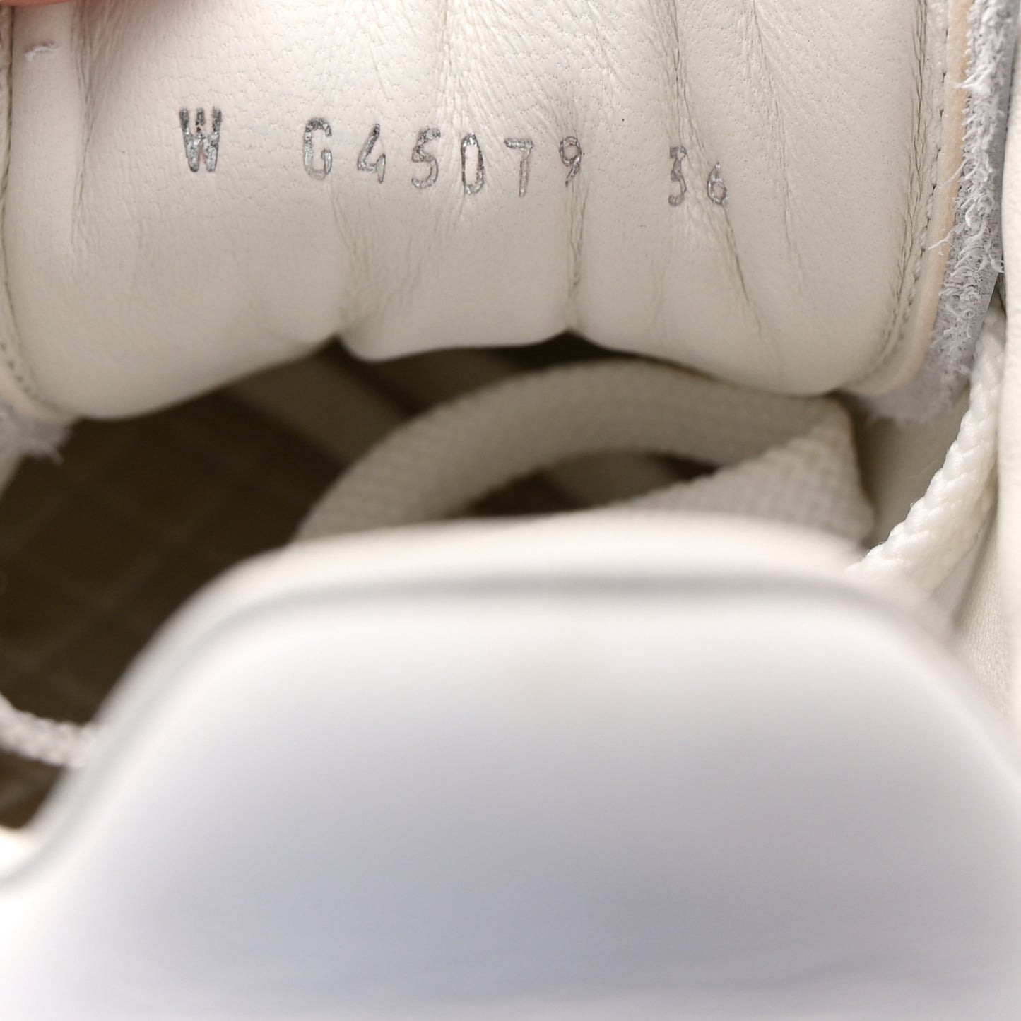 Calfskin CC Womens Sneakers 36 White