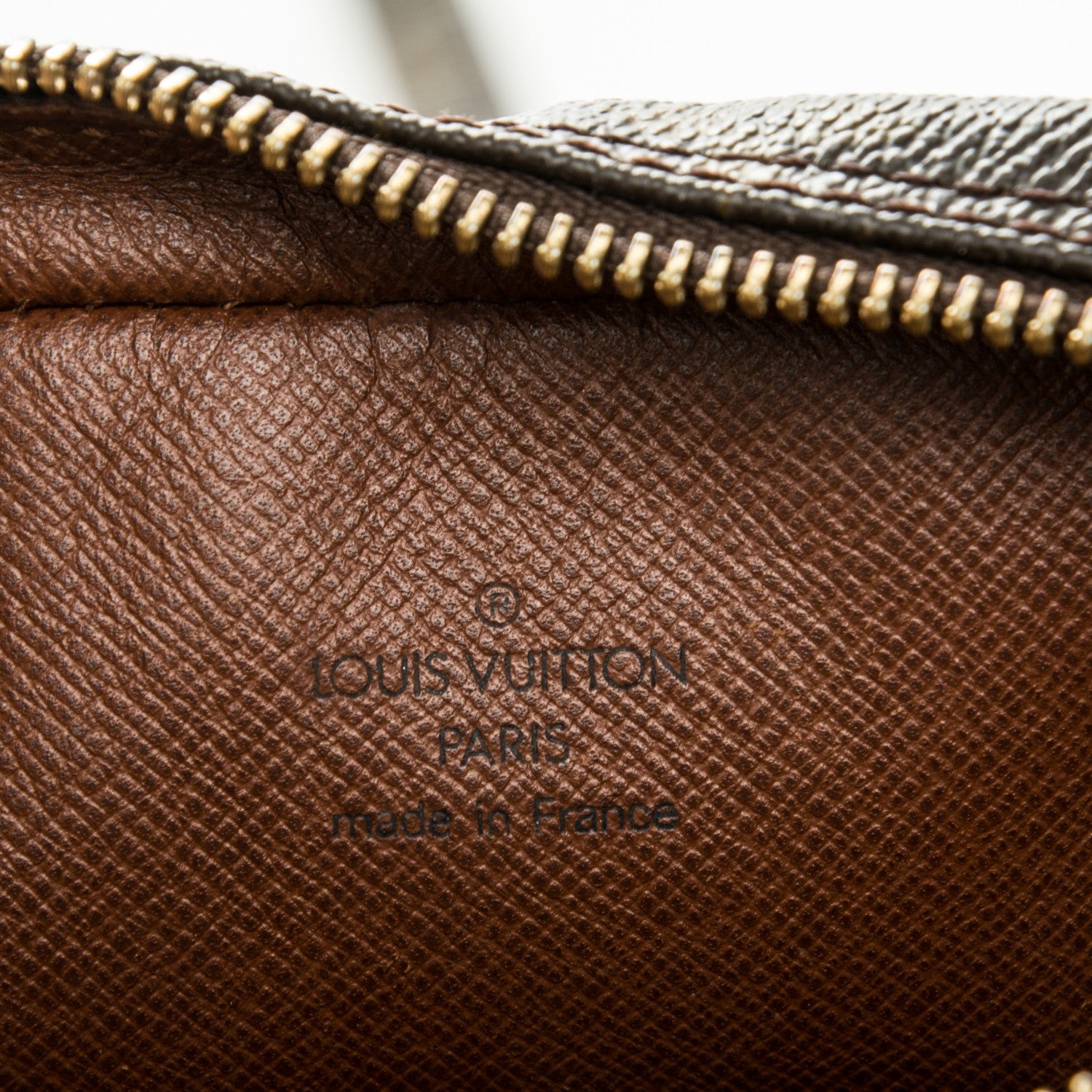 Louis Vuitton Monogram Danube 21 6 of 13