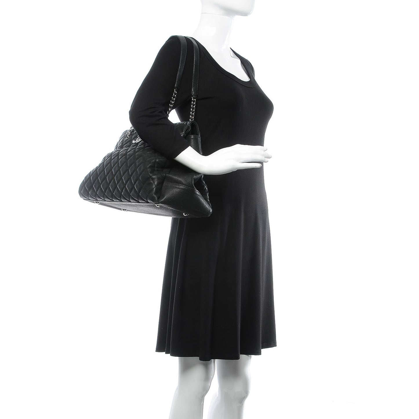 Iridescent Caviar Quilted Lady Pearly Tote Black