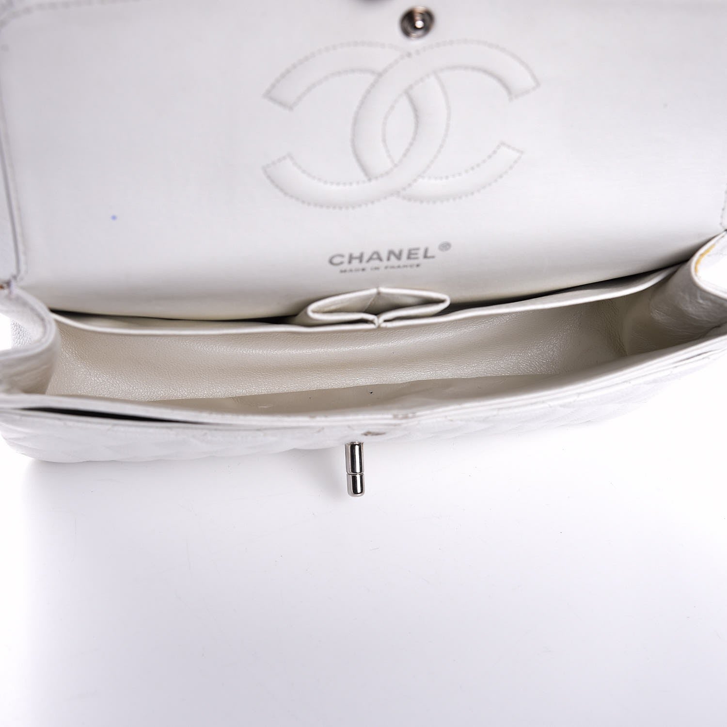 Chanel Caviar Quilted Medium Double Flap White 6 of 24
