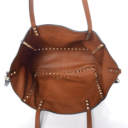 Valentino Garavani Pebbled Calfskin Small Rockstud Reversible Tote Black Light Cuir 10 of 13