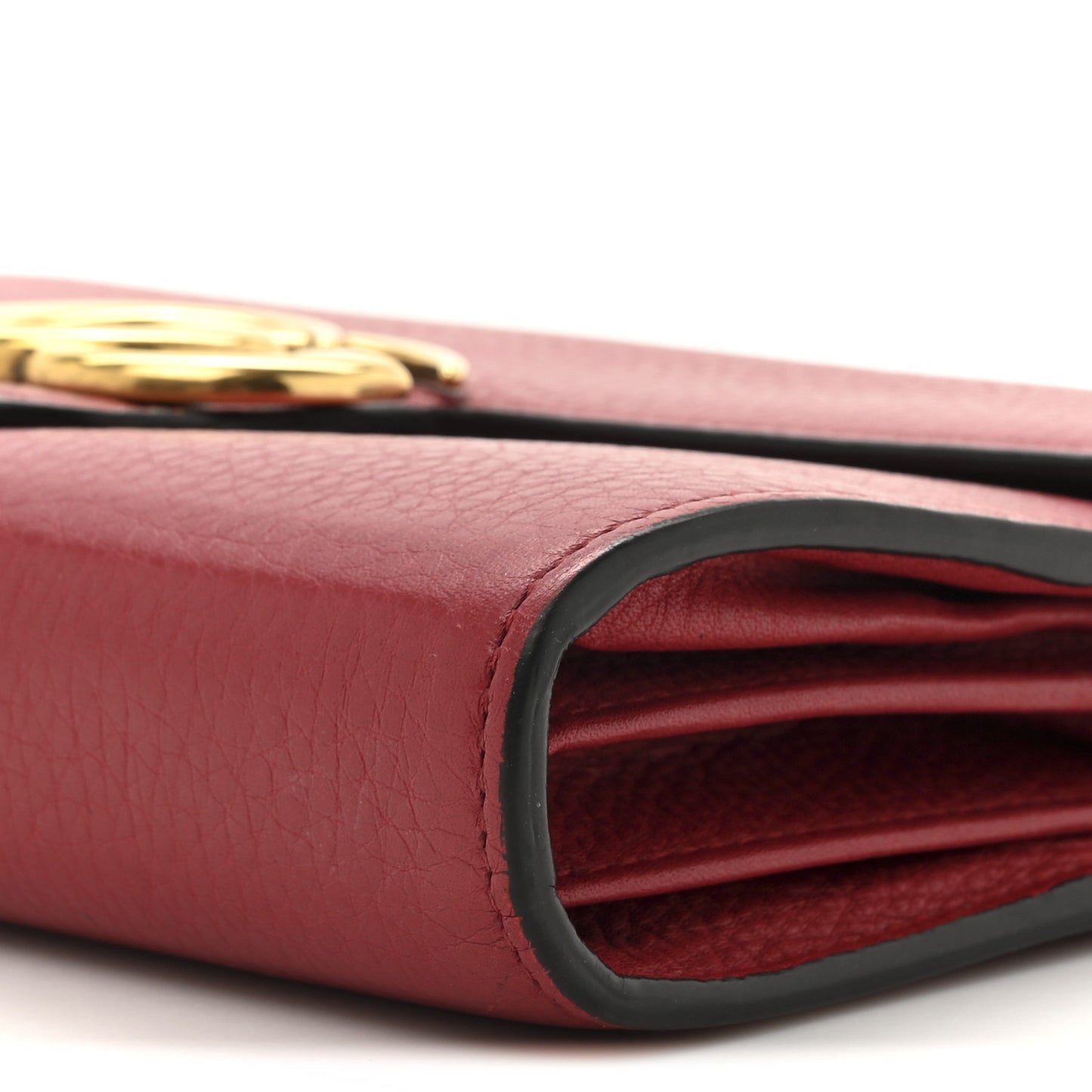 Calfskin Matelasse GG Marmont Chain Wallet Vulcanic Red