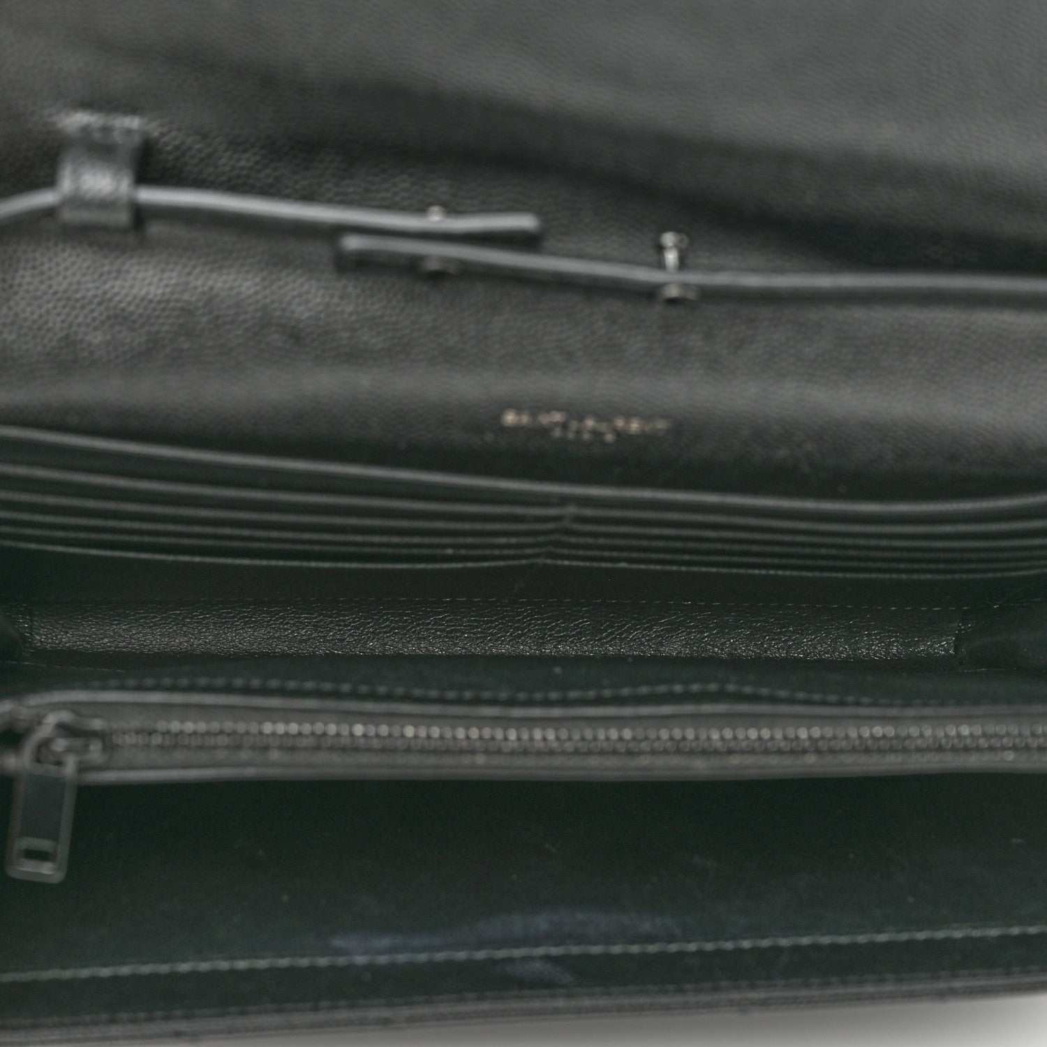 Saint Laurent Grain De Poudre Matelasse Chevron Monogram Monochrome Chain Wallet Black 5 of 10