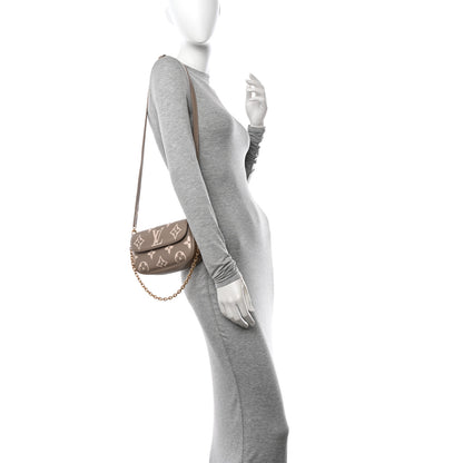 Louis Vuitton Empreinte Monogram Giant Ivy Wallet On Chain Tourterelle Creme 2 of 9