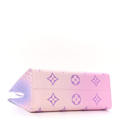 Louis Vuitton Monogram Giant Spring In The City Onthego GM Sunrise Pastel 4 of 10