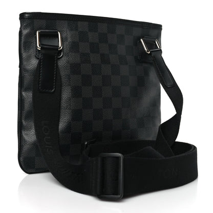 Louis Vuitton Damier Graphite Thomas 2 of 7