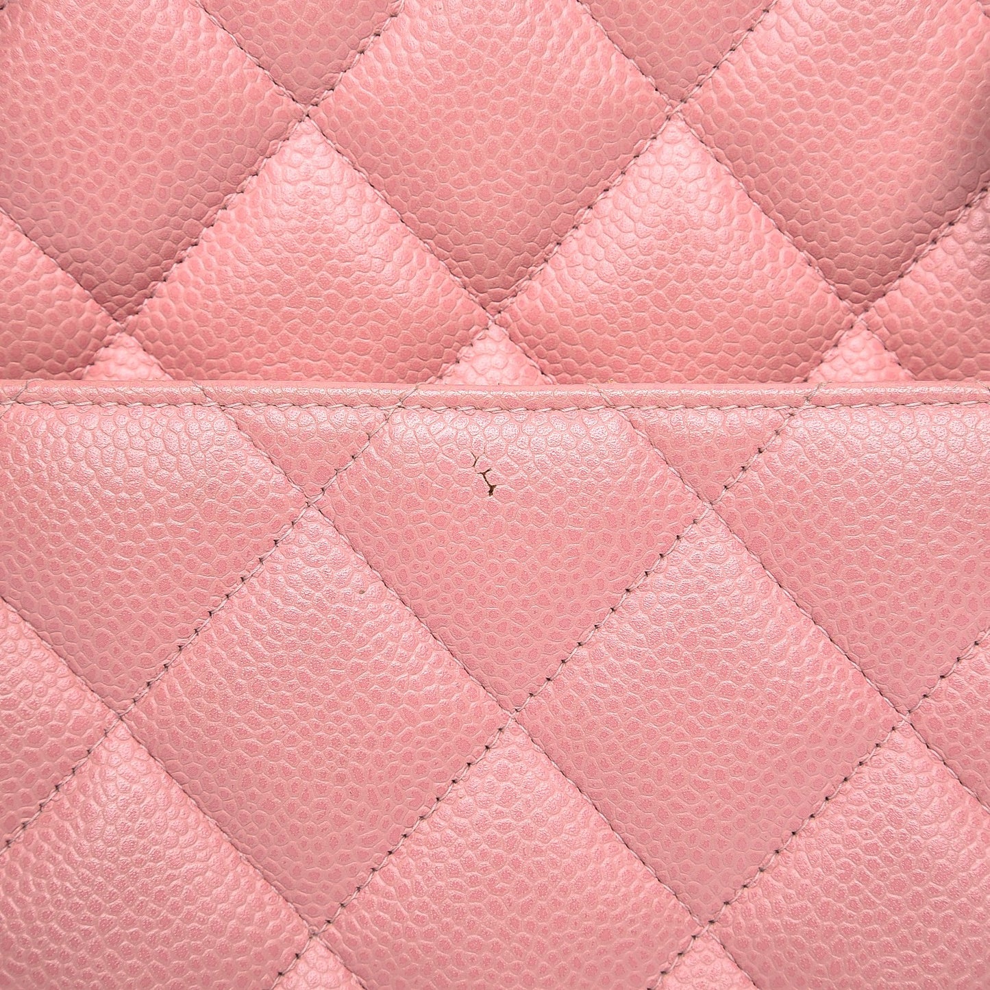 Caviar Quilted Medallion Tote Light Pink