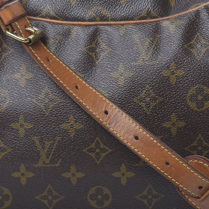 Louis Vuitton Monogram Boulogne 10 of 16