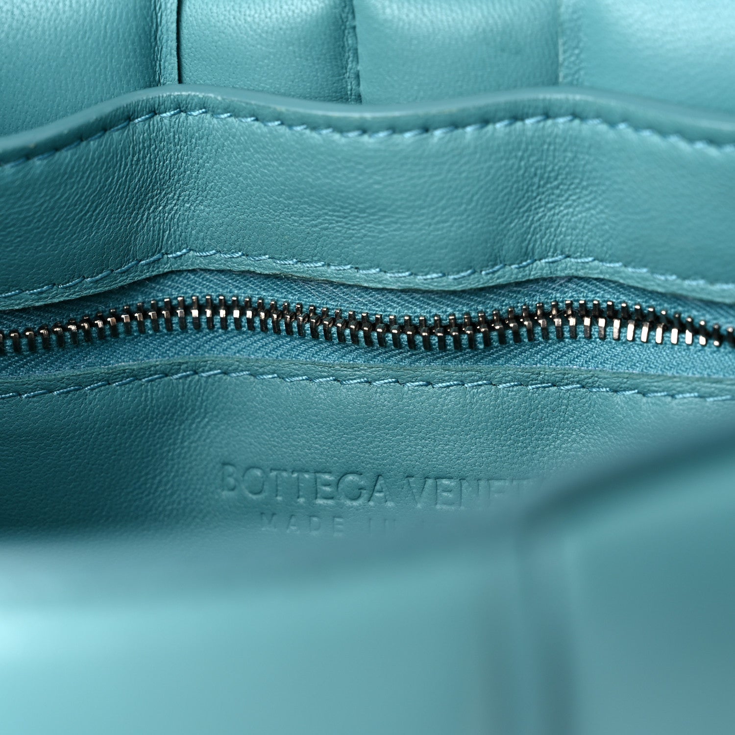 Bottega Veneta Nappa Maxi Intreccio Padded Cassette Crossbody Bag Linoleum 14 of 25
