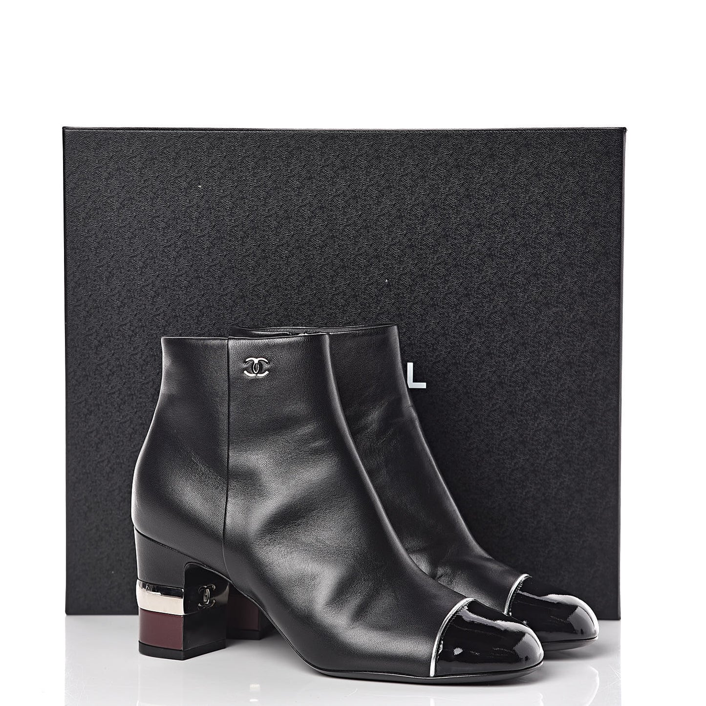 Lambskin Patent Calfskin Cap Toe Short Boots 37.5 Black