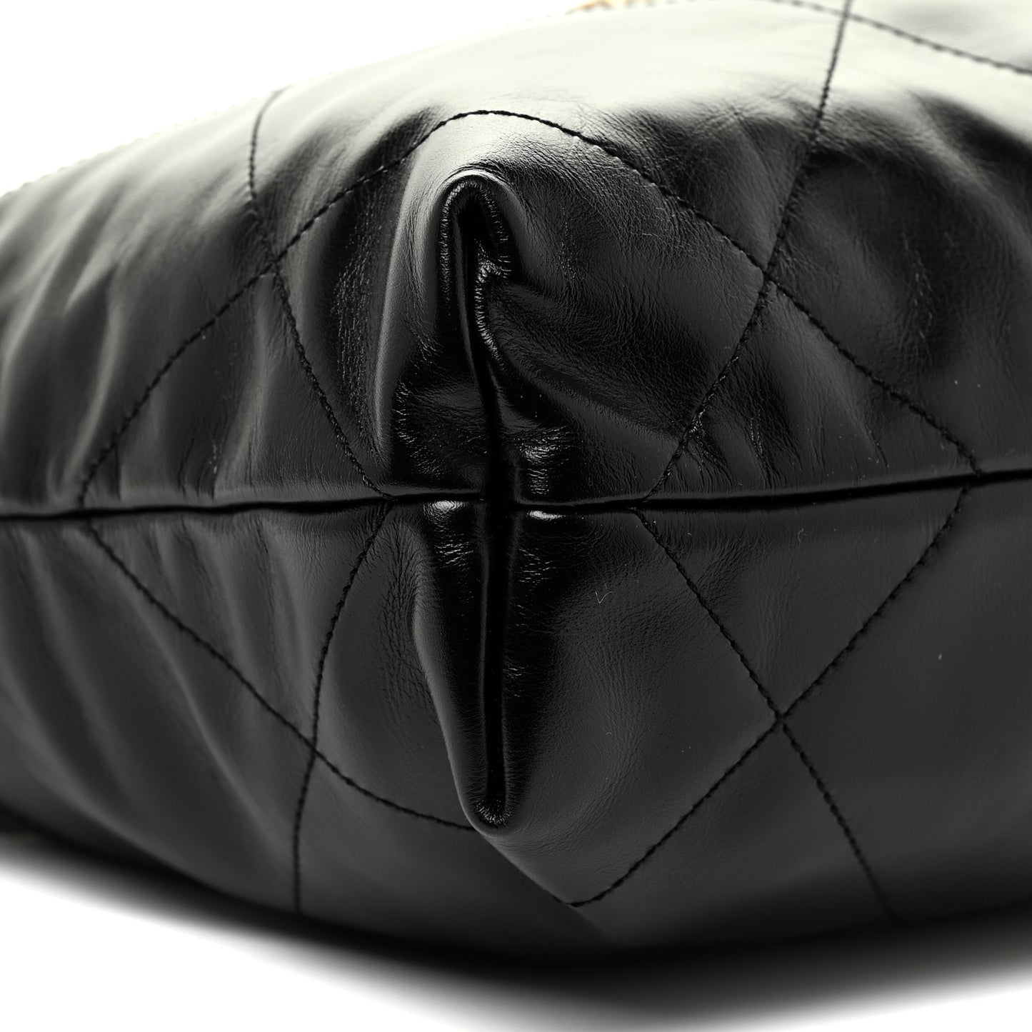 Shiny Calfskin Quilted Small Chanel 22 Black