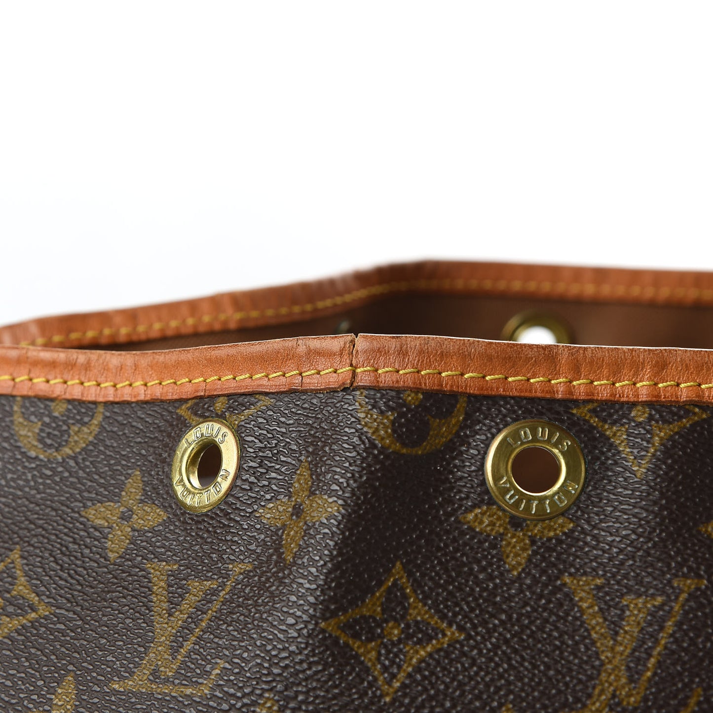 Monogram Noe