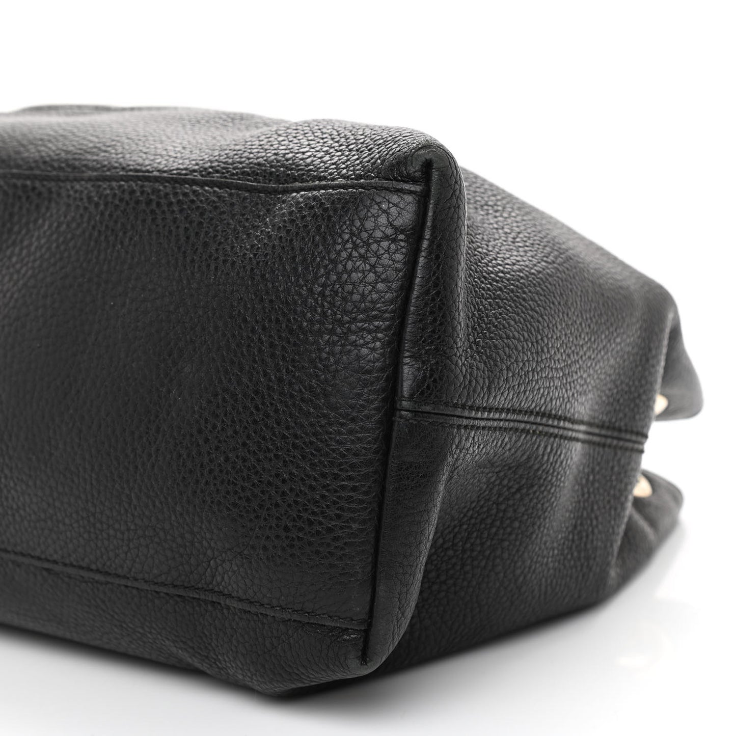 Pebbled Calfskin Medium Soho Chain Shoulder Bag Black