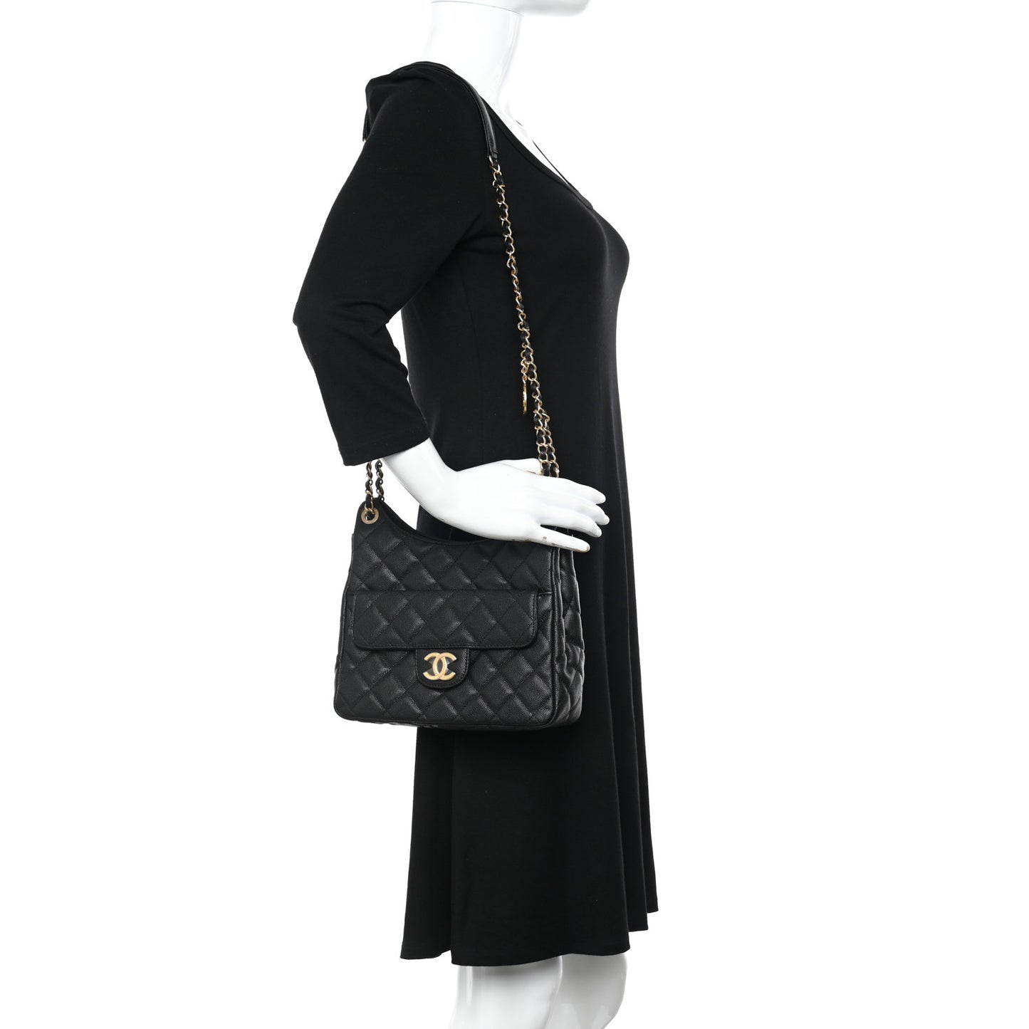 Caviar Quilted Wavy CC Hobo Black