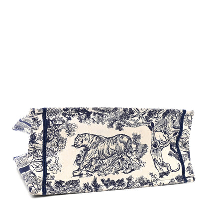 Christian Dior Canvas Embroidered Medium Dioriviera Toile De Jouy Book Tote Blue 4 of 10