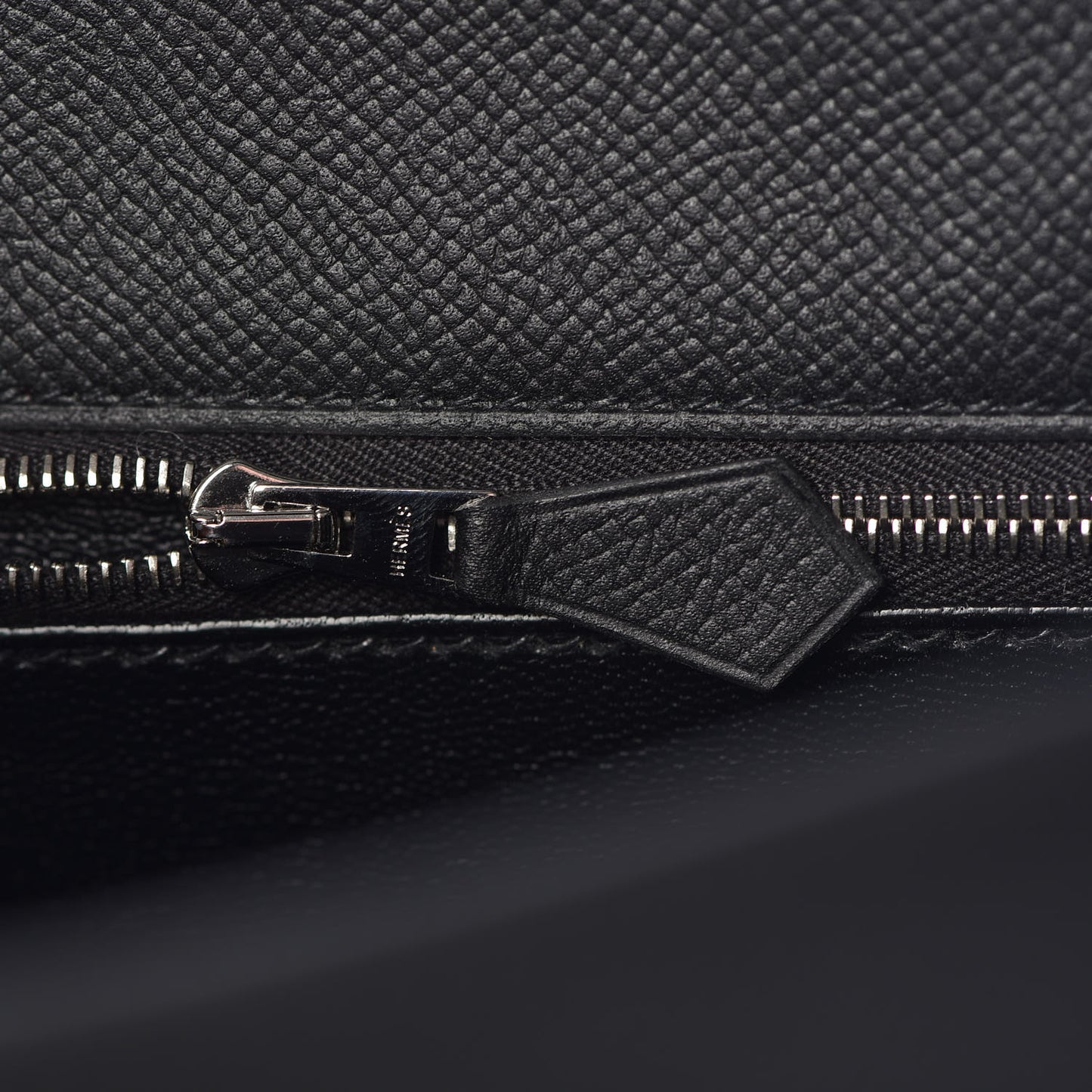 Epsom Kelly Sellier 28 Black