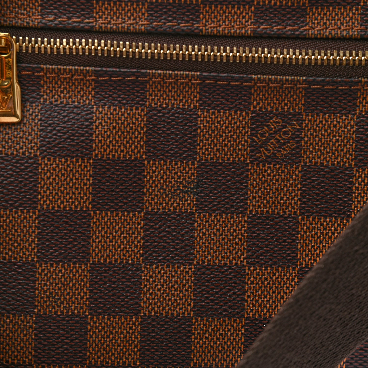 Louis Vuitton Damier Ebene Neo Eole 65 12 of 15