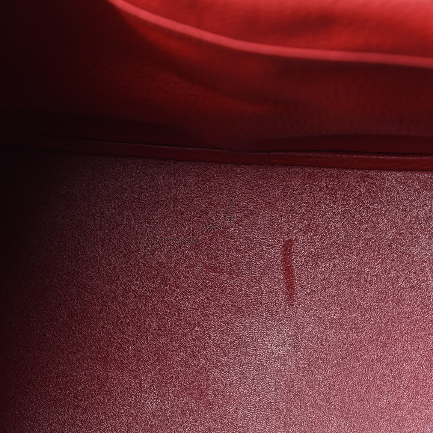 Taurillon Clemence Lindy 34 Rouge Vif