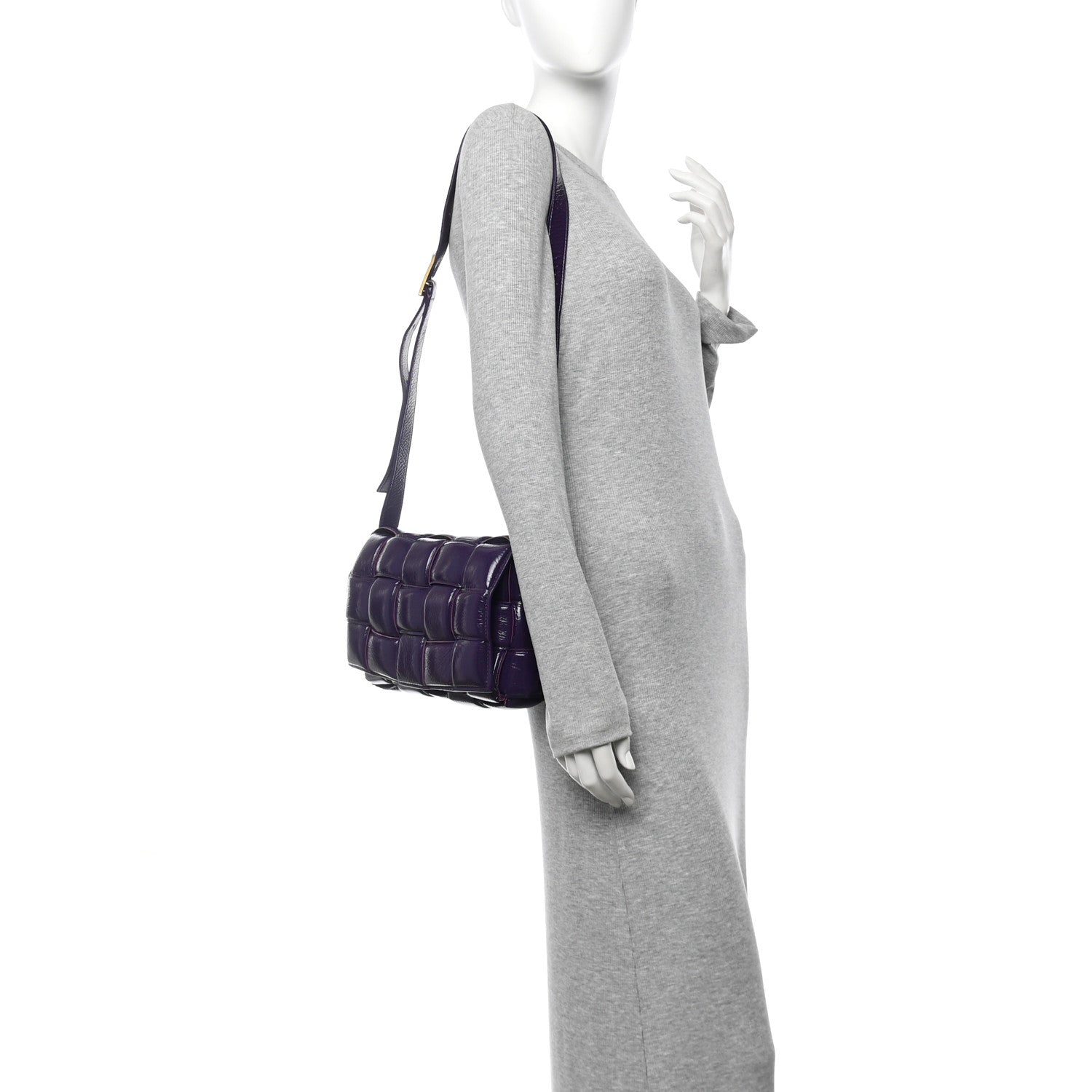 Bottega Veneta Textured Deerskin Maxi Intrecciato Padded Cassette Crossbody Bag Raisin 2 of 12