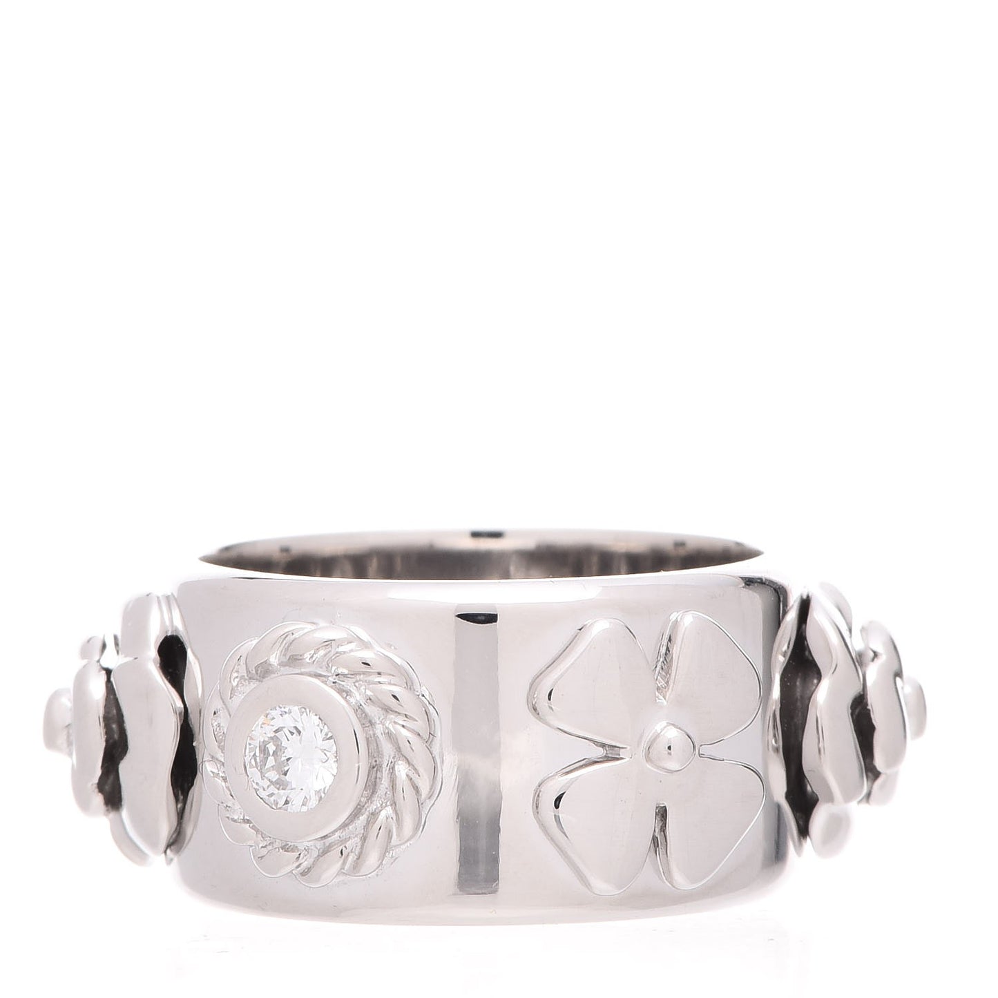 18K White Gold Diamond Camellia Band Ring 46 3.75
