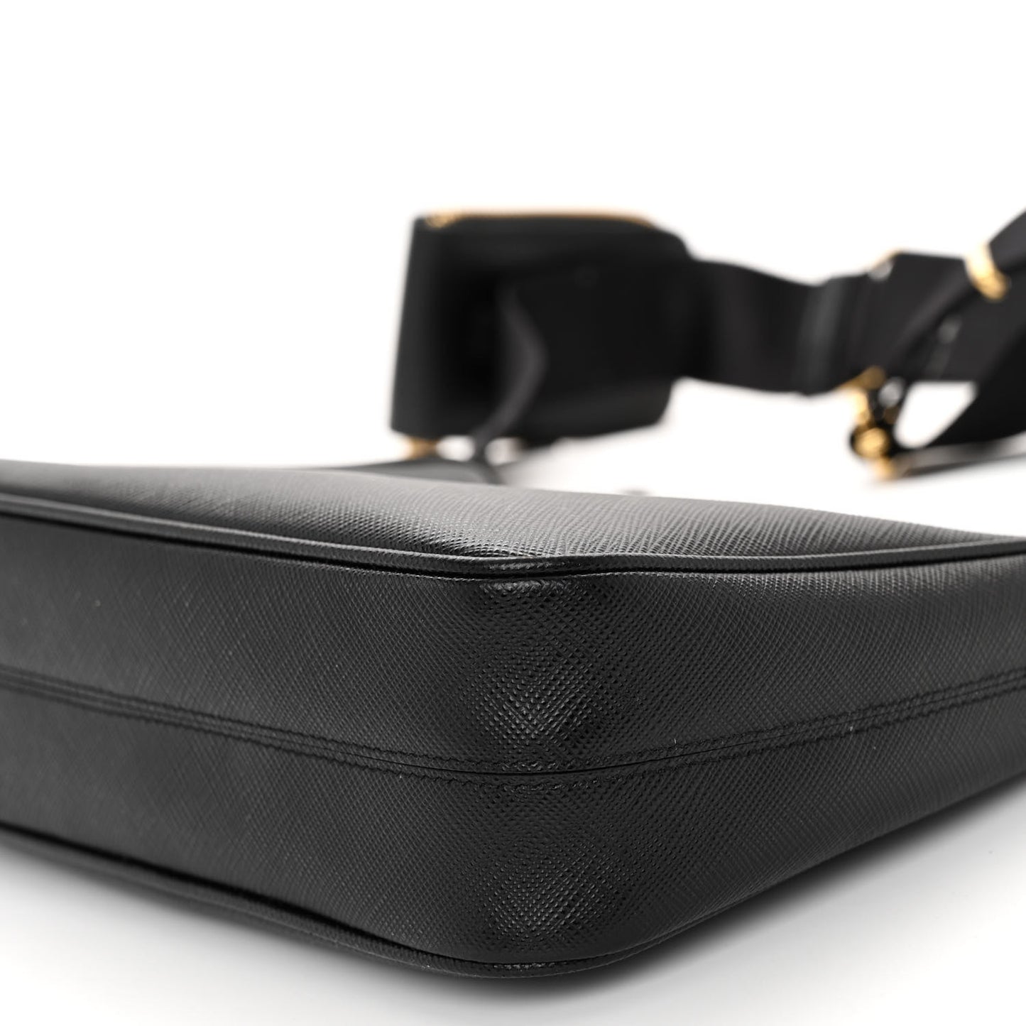 Saffiano Lux Re-Edition 2005 Shoulder Bag Black