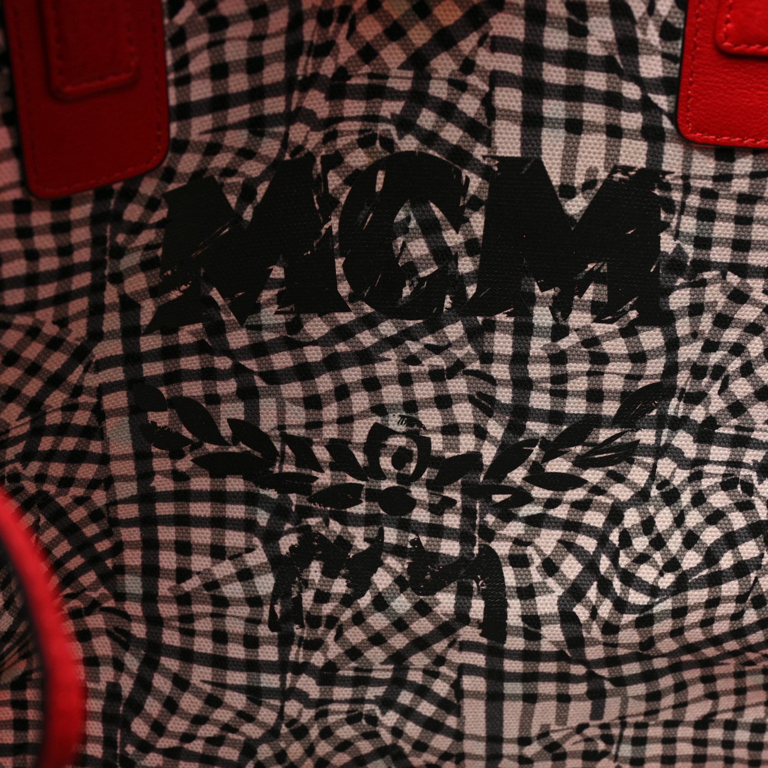 MCM Visetos Large Liz Reversible Shopper Tote Ruby Red 9 of 31