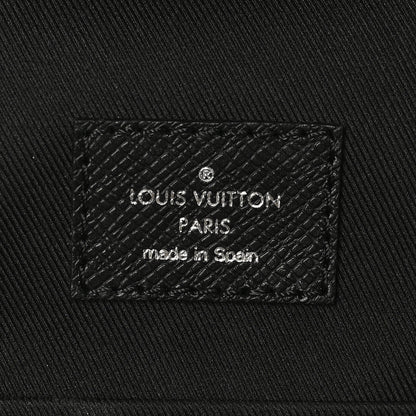 Louis Vuitton Taigarama Outdoor Slingbag Black 6 of 10