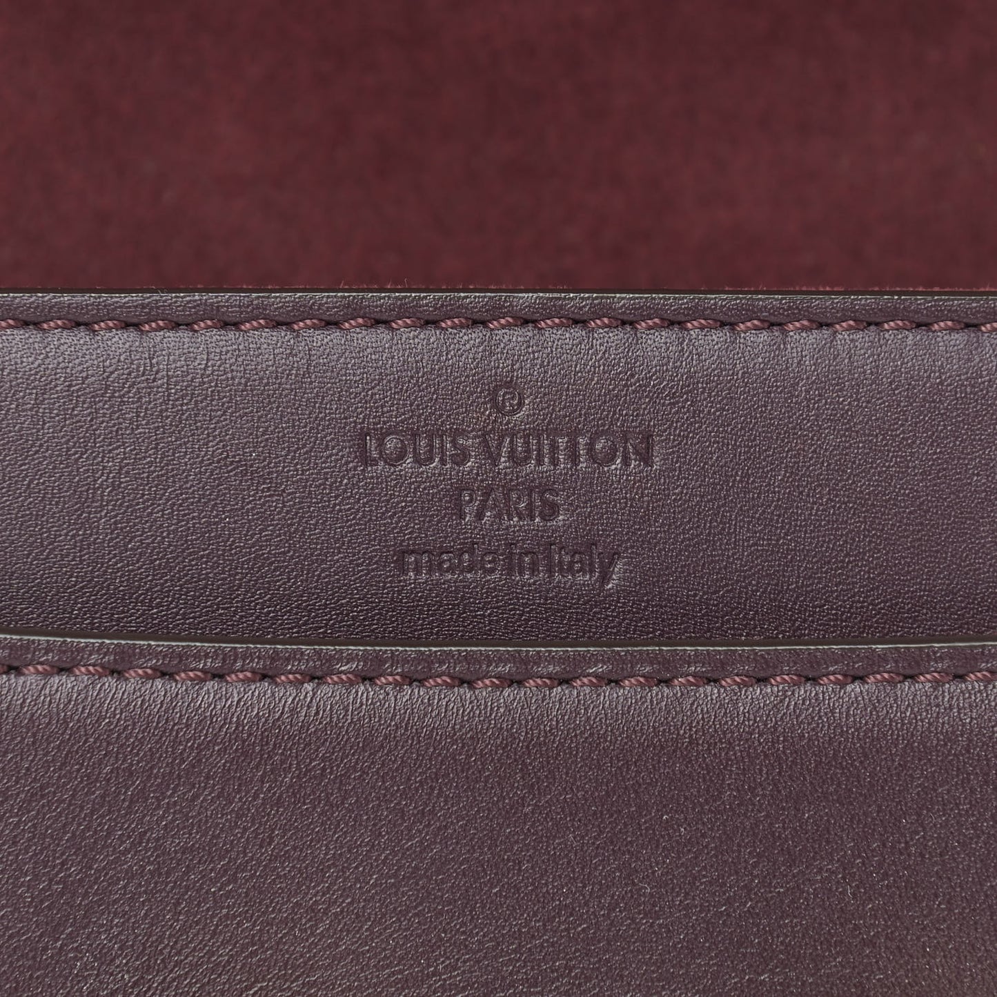 Calfskin Chain Louise GM Amarante