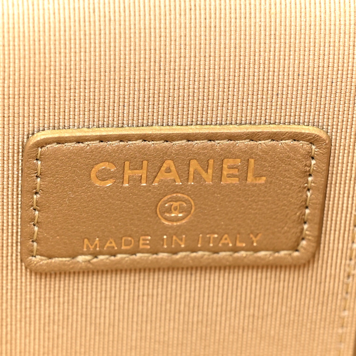 Chanel Lambskin Quilted Pearl Crush Mini Vanity Case With Chain Pink 5 of 8