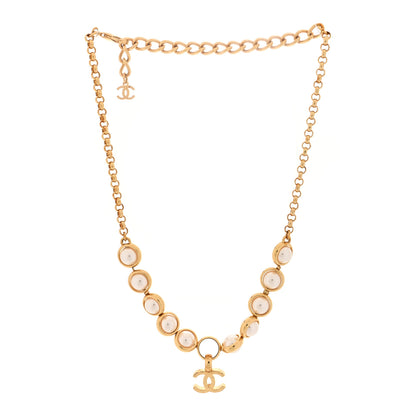 Chanel Pearl CC Short Necklace Gold 3 of 5
