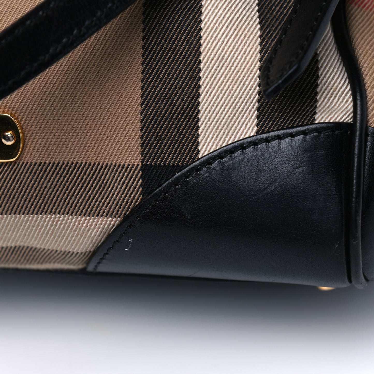 House Check Medium Canterbury Tote Black