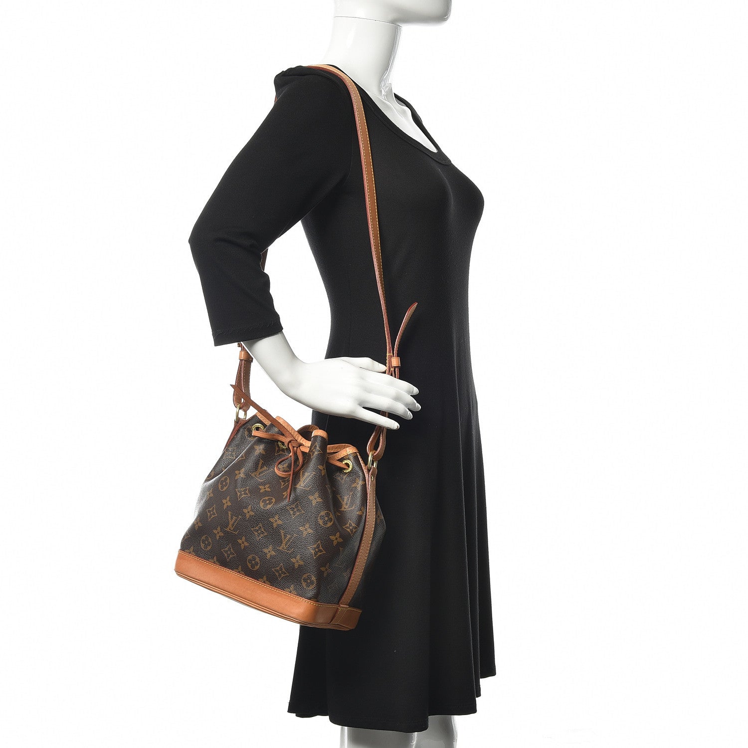 Louis Vuitton Monogram Noe BB 2 of 10