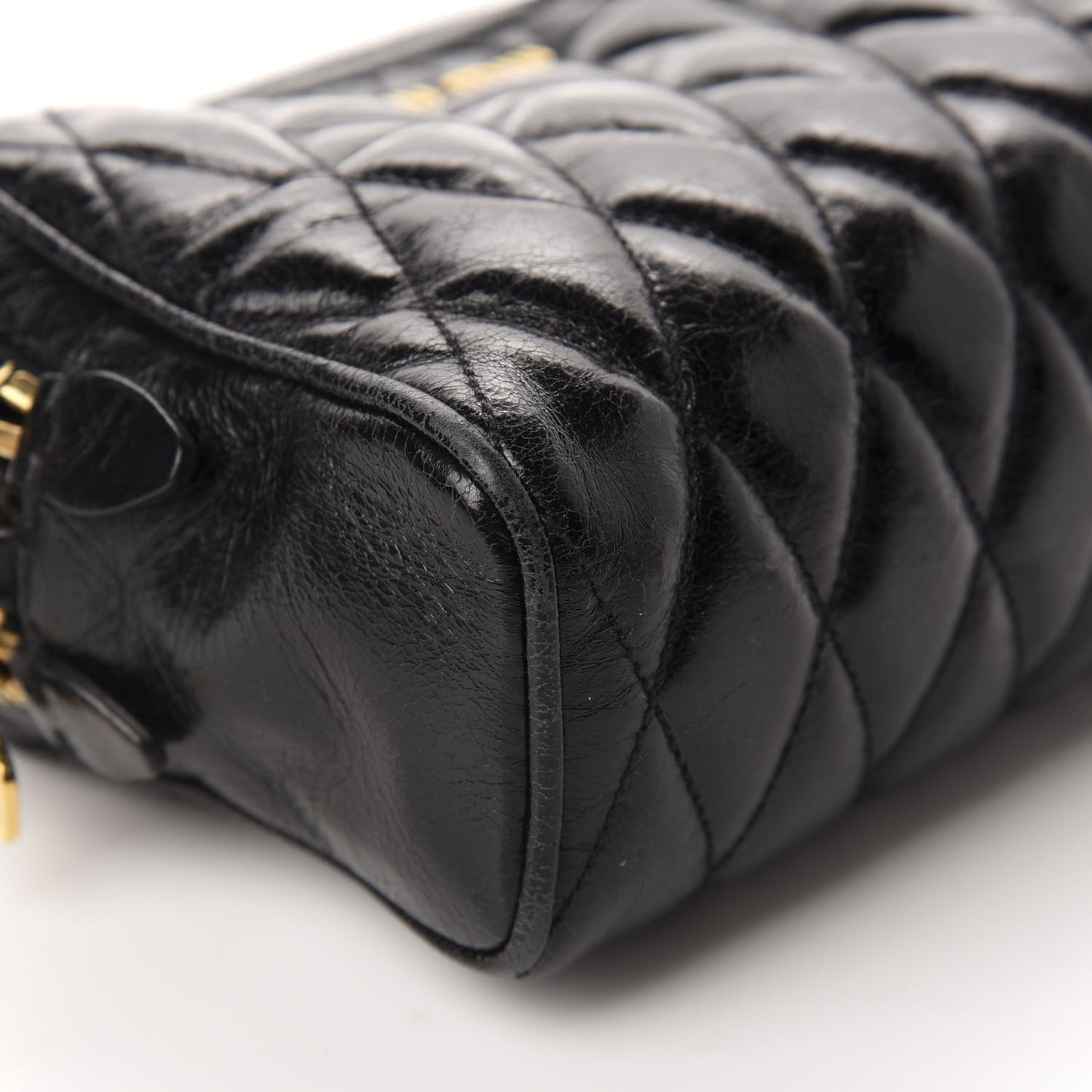 Vitello Shine Quilted Camera Bag Black